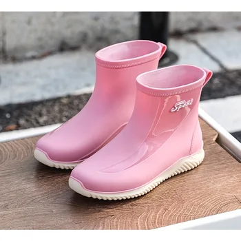 Модные непромокаемые ботинки на платформе 2023, уличные универсальные водонепроницаемые ботинки, нескользящие непромокаемые ботинки без застежки, корейская версия резиновой обуви